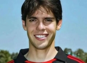 卡卡世界杯之谜：从巅峰荣耀到未竟之梦的十年征程