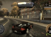 极品飞车9黑名单飙车生涯全攻略 追逐与车辆改装技巧深度解析