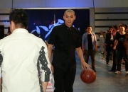 吴亦凡NBA跨界时刻：篮球与娱乐的破圈碰撞_明星球场双重魅力解析